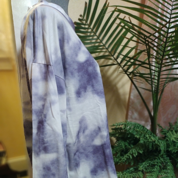 New Tye Dye Lounging Set - Picture 3 of 16